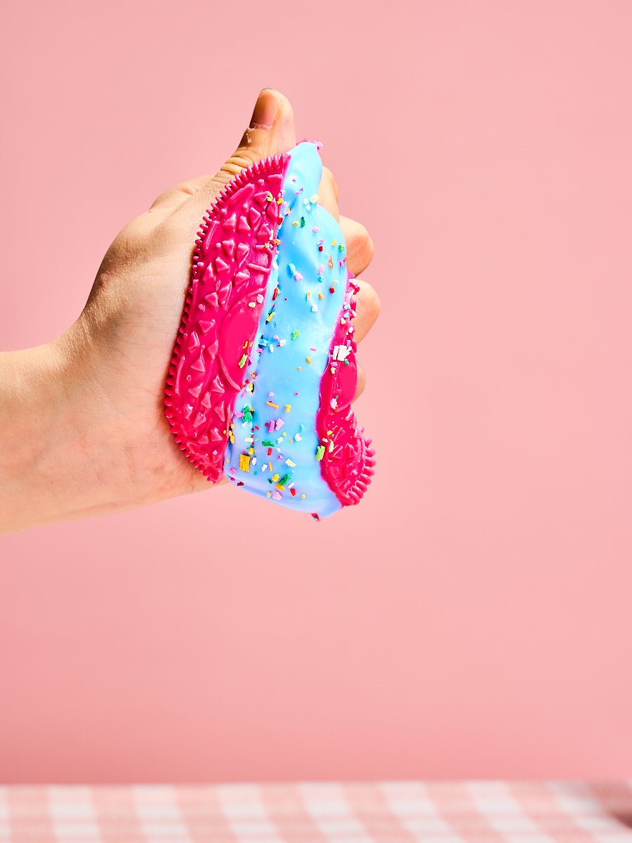 Fuchsia-blue Stretchy Cookie Sandwich Squishy Toy