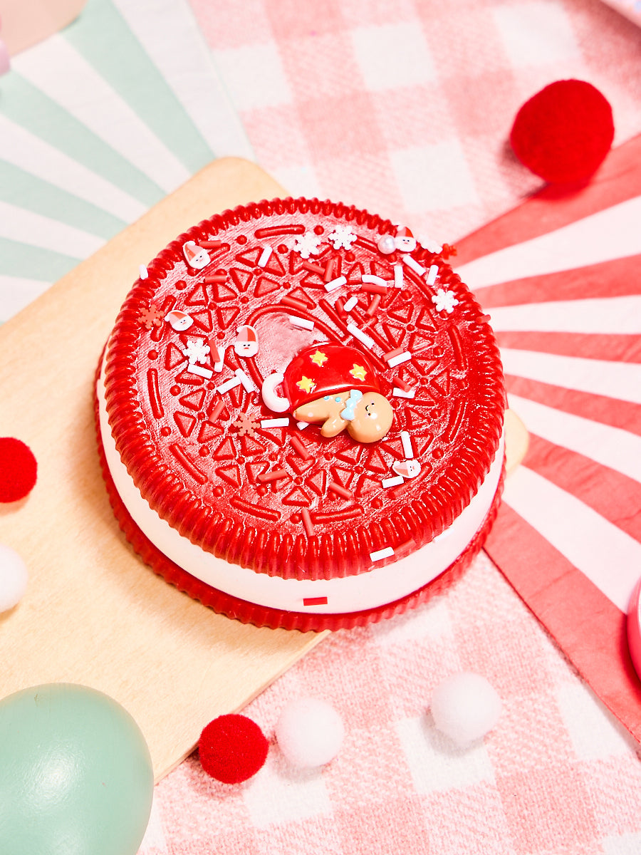 Red Xmas Cookie Sandwich Squishy Toy