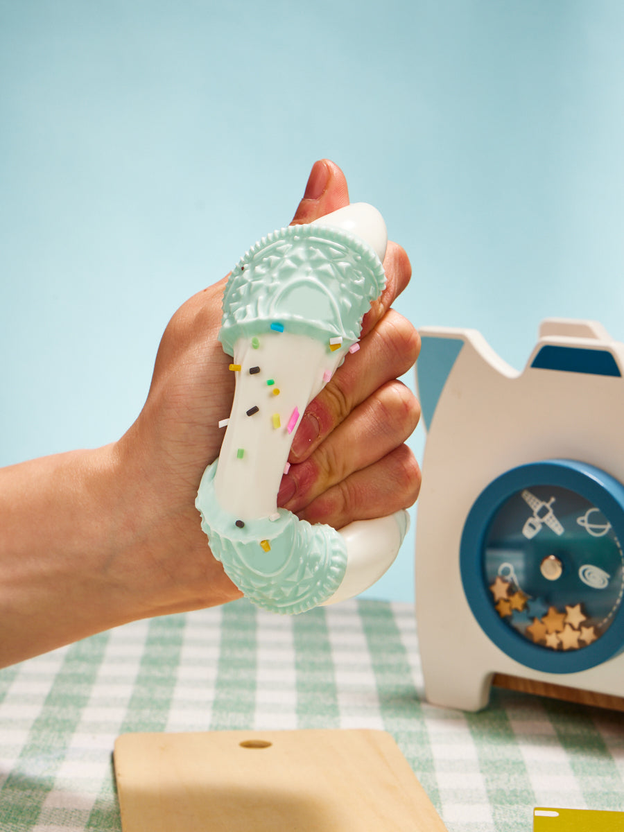 White-blue Stretchy Cookie Sandwich Squishy Toy