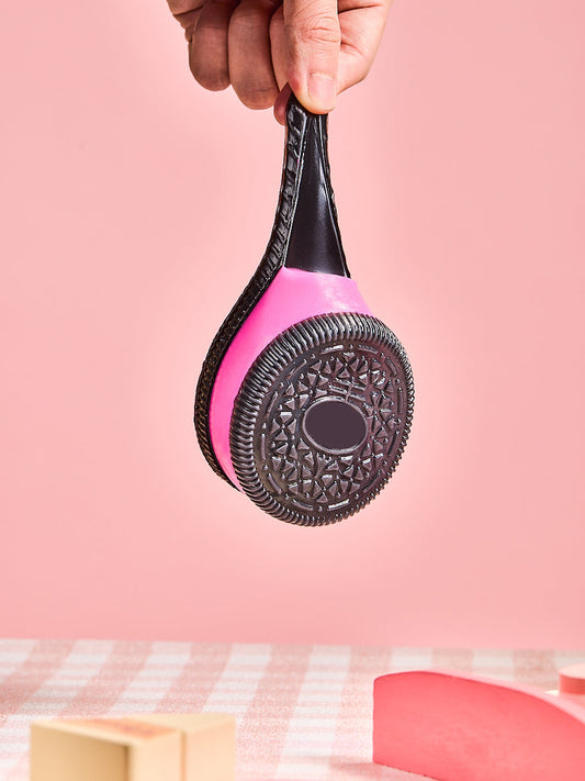 Black-fuchsia Cookie Sandwich Squishy Toy