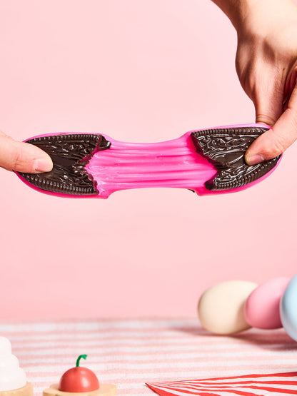 Black-fuchsia Stretchy Cookie Sandwich Squishy Toy