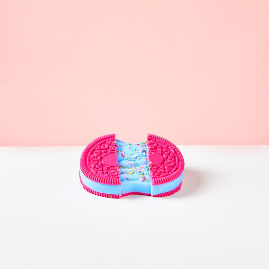 Fuchsia-blue Stretchy Cookie Sandwich Squishy Toy
